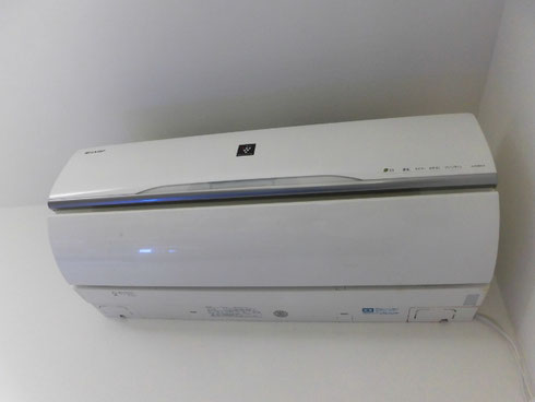 シャープお掃除機能付きエアコンクリーニング大和郡山市