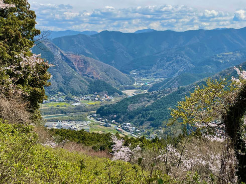 島だけでなく山間部にも多くの古民家が残っています