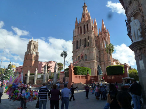 Church in San Miguel de Allende's main plaza