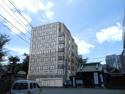 門の横に８階建てが建つとこんな感じになります。自分たちの伝手を何とか辿り、イメージパースを作って頂きました。門が申し訳なさそうに建っています・・・。悲しい風景です。こんな風景は残したくありません。