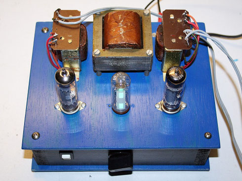 Stereoverstärker mit 2xECL86 und EM84 - Elektronische Basteleien