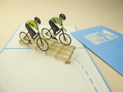 carte pop-up cyclistes