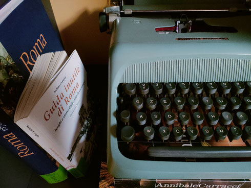 Tra i modi di farmi felice c'è quello di regalarmi una vecchia, bellissima, macchina da scrivere