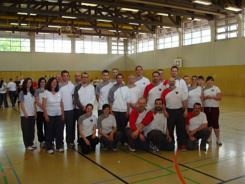 SchülerInnen des Schulverbunds von Sifu Karl-Heinz Schwarz beim Lehrgang mit Sifu Kernspecht