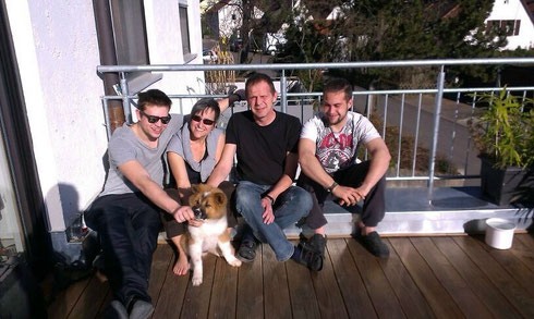 Benito mit seiner Familie