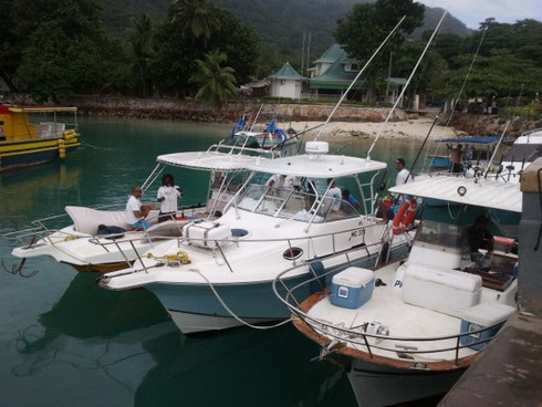 Seychellen angeln normale Boote