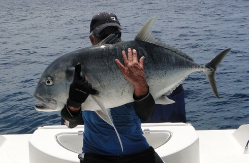 Seychelles fishing GT 2 Dec. 2013