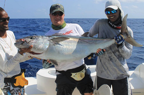 Seychellen angeln jiggen Amberjack