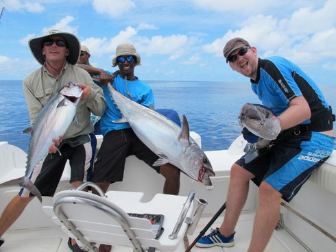 Seychelles fishing jigging 3 Dogtooth