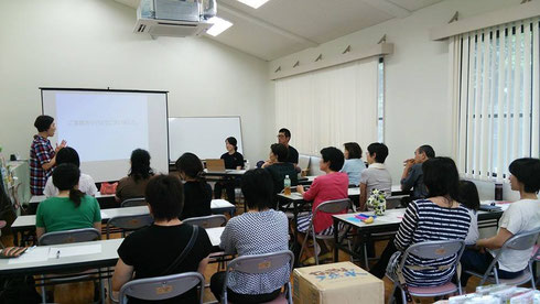 前回の学習会「防災カフェ」の様子