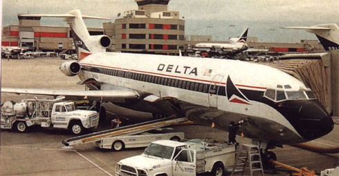 Boeing 727-200Adv. von Delta/Courtesy: Delta Air Lines