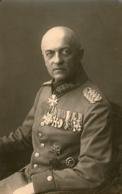 GenMajor v. Wegerer (Kommandeur RIR 92 von 1915-1917