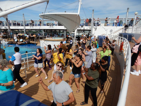 2019 Line Dancing at the Sail Away Party aboard Norwegian Dawn