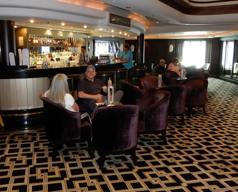 One of more than fifteen Bars and Lounges aboard Luxurious Norwegian Gem