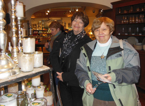 Everybody Loved the Shopping at Kringle Candle Company