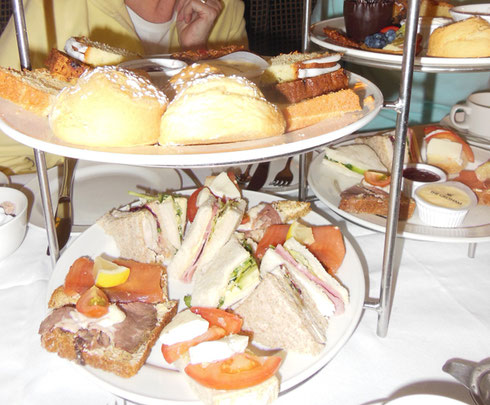 2015 Dublin, Ireland - Is there Anything Better than Afternoon Tea at the Gresham?