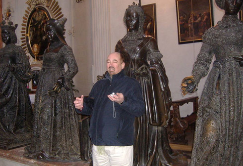 2008 Plenty of Time for Sightseeing at Innsburck Hoffkirche Where Many Hapsburgs Sleep