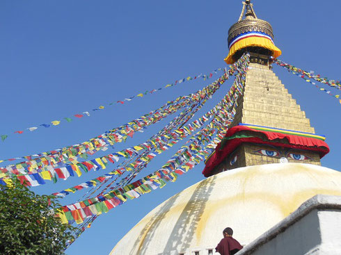 2013 Boudhanath Stupa, one of the largest in the world, is sacred to Tibetan Buddhists