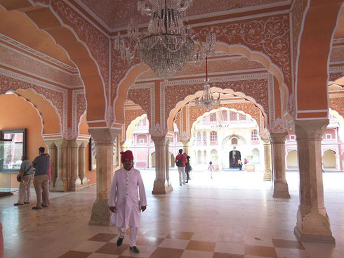 2013 The Interior of a pavilion in the First Courtyard of the Jaipur City Palace