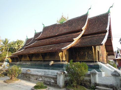 2015 The Temple of Xieng Thong Sim features an Elephant Fountain to one side