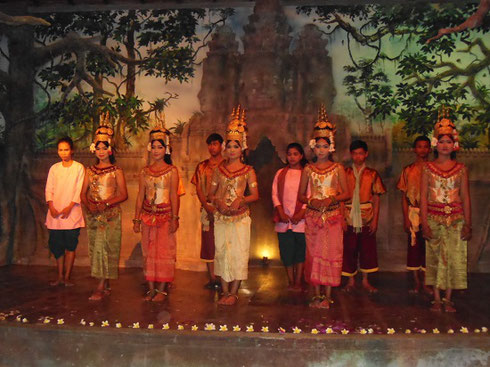 2015 Performers Pose after their Dance at the Cambodia Royal Angkor Theater