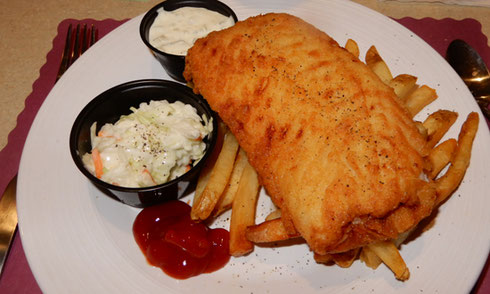 2018 East Wareham, MA - Everybody loves the Fish & Chips at Lindsey's