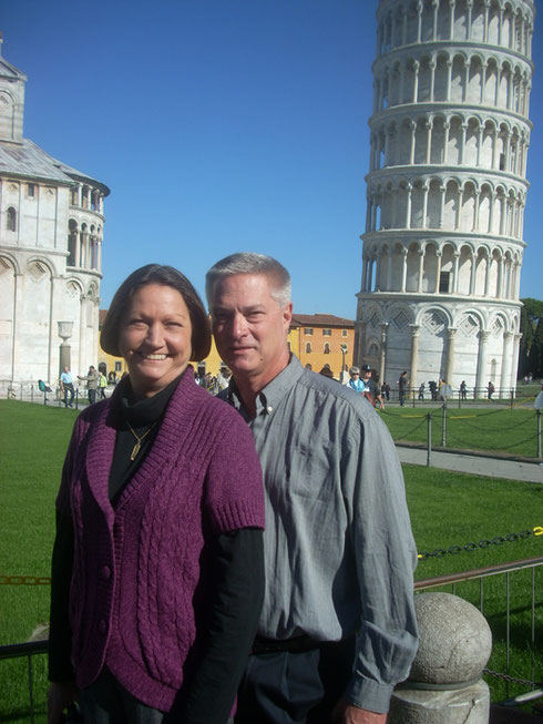 2012 What a Great Photo of Susan & Jack at the Leaning Tower of Pisa