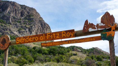 Der Start zum Fitz Roy Massiv. Wir starten bei schönstem Sonnenschein.