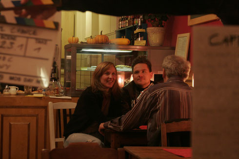 Shooting one of the café scenes with Verena Wolfien, Marco Mehring and John Kirby.