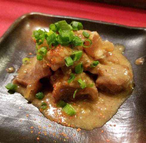 屋台：なんしようと屋、料理：牛スジ煮込