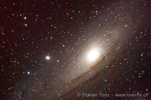 Andromedagalaxie (M31) | Belichtungszeit: 221s | ISO 3200 | Vals, Zervreila | 2. Januar 2014 23:35