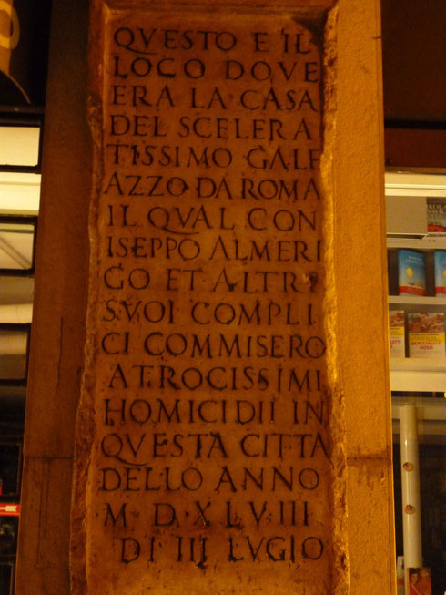 La colonna tra i numeri 170 e 171 di Corso Palladio