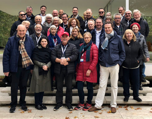 USA Team October 2018 on steps of 'Farnsworth House' Chicago