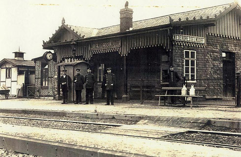 Stationsgebäude Niederdresselndorf um 1900, ein Schmuckstück