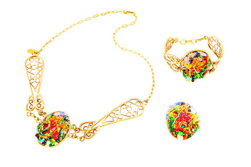 Set mare, ricamo su tulle di metallo con coralli veri e conterie d'epoca.Filigrana fatta a mano.Roses montes