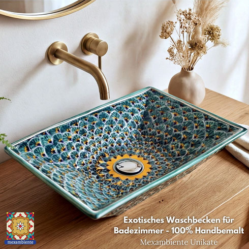 Exotisches Waschbecken im marokkanischen Stil mit handbemaltem Pfauen-Design von Mexambiente