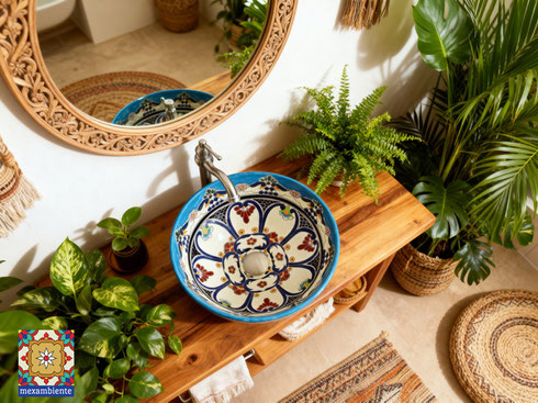 Bohemian Stil Badezimmer mit Mexambiente Waschbecken TULUM aus Mexiko
