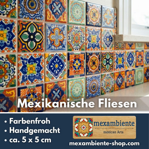 Detailaufnahme einer Küchenrückwand mit mexikanischen Fliesen 5x5 cm im bunten Patchwork (Talavera-Stil), handgemacht, mit sichtbarer Glasur und Fugen | Mexambiente