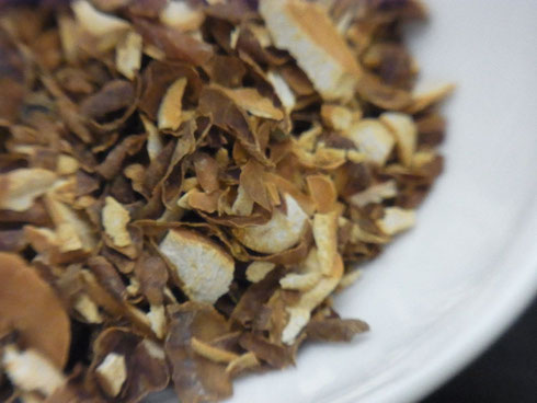 びわの種茶