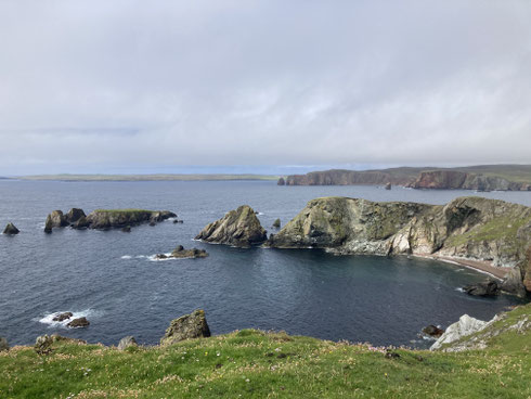 Part of my professional qualification is always being ready to take unusual paths and allow extraordinary experiences: views from my retreat on the Shetland Islands, here Hillswick, Northmavine.