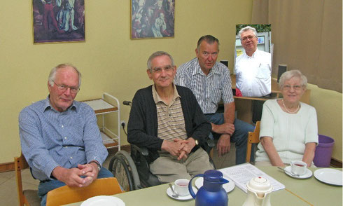 v.l.: Haymo Preuß, Klaus Schneider, Hubert Schäpers, Klaus Roth, Edith Kau[†] (Foto: Helmut Scheffler)