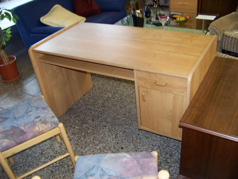 Schreibtisch, 39,00 €
