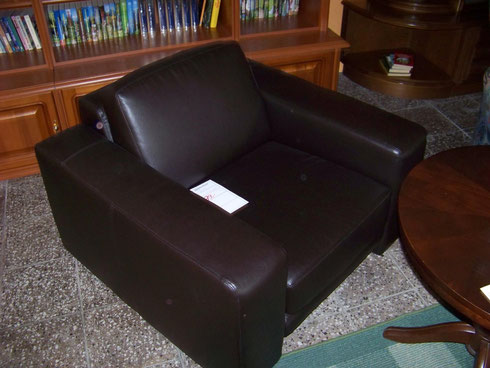 Sessel, Kunstleder, 89,00 €