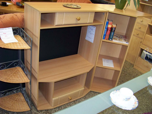  TV-Tisch: 39,00€ 