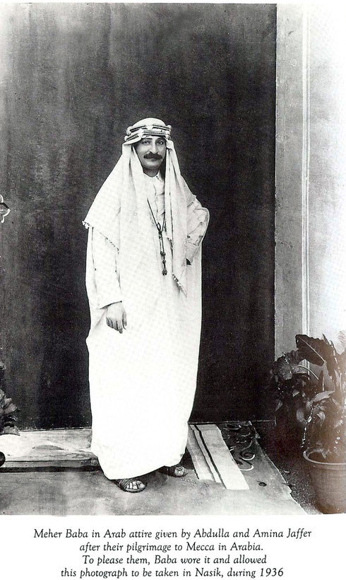 There is no record of Meher Baba wearing these cloths in Iraq.