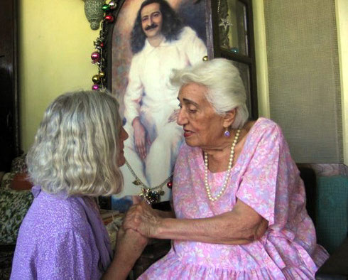 Lisa with Katie Irani at Meherazad, India
