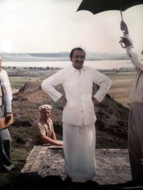 Seclusion HIll, Meherazad, India - Baba inspecting the foundations for the new structures