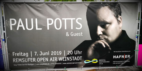 Startenor Paul Potts Guest Remsufer Rems Ufer Open Air Remstal Gartenschau Weinstadt Mühlwiesen Werbepartner Hafner Fertigungsmesstechnik Bauzaun Plakat