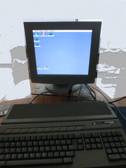 Foto eines ATARI Falcon 030 Computers