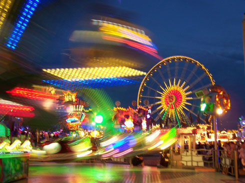 Größte Kirmes am Rhein